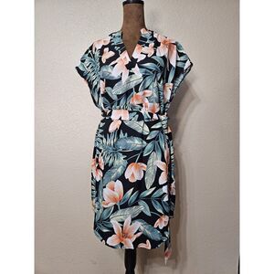 Shein Women’s Black Tropical Floral Belted V-Neck Knee Length Dress Size M